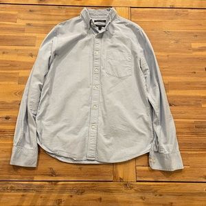 Men’s Banana Republic light blue long sleeve slim medium Oxford shirt